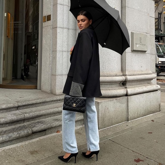 Blazer - Picture 3 of 9